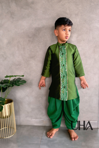 Green Bandini Kurta Set For Boys