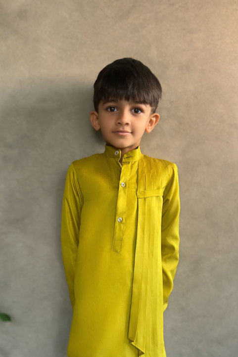 Green Kurta With Attached Shawl For Boys